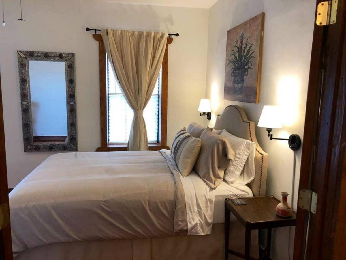 Bed and Breakfast El Viejo Adobe - Across From Sul Ross Campus Alpine Exteriér fotografie