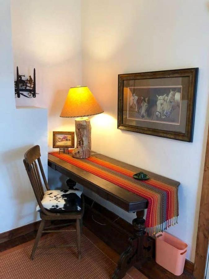 Bed and Breakfast El Viejo Adobe - Across From Sul Ross Campus Alpine Exteriér fotografie